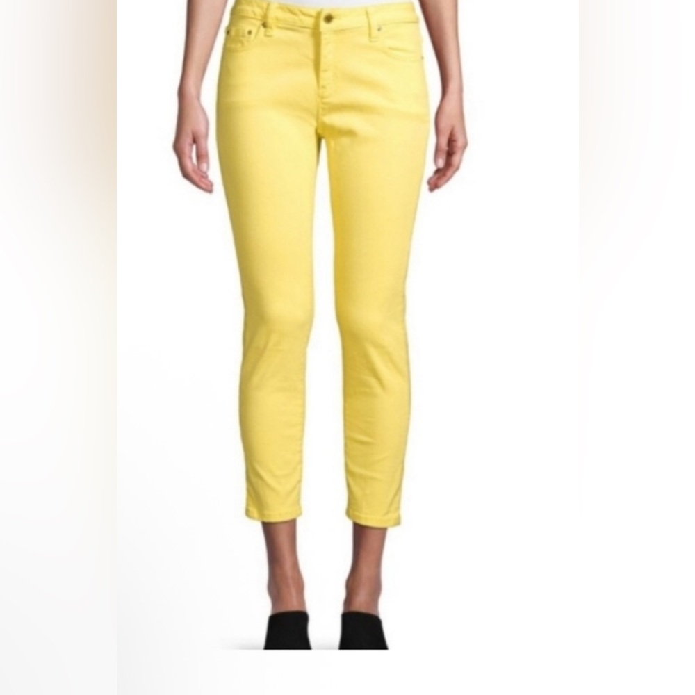 MICHAEL KORS Skinny Straight-Leg Jeans, Butter Yellow, Size: 6, NWT (PM7)